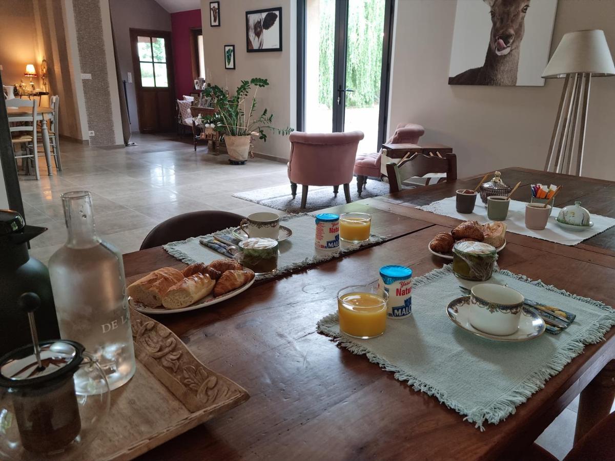 L'Aupinouse Chambre Double La Suze-sur-Sarthe Buitenkant foto